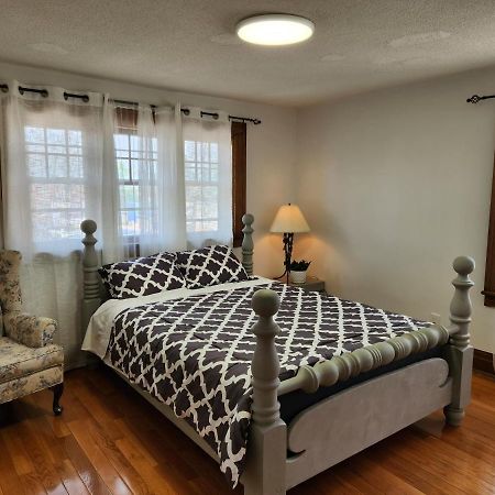 Classic Home Niagara Falls Esterno foto